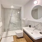 South-of-france T2 Neuf De Gamme, Climatise, Parking Gratuit, 2eme Ligne Balcon * كارنو بلاج